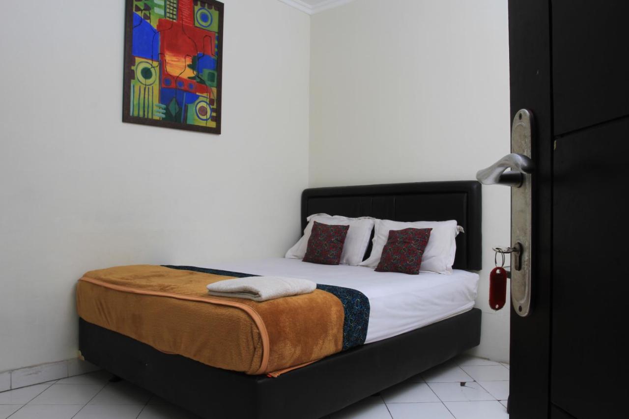 Hotel Bantal Guling Trans Bandung Esterno foto